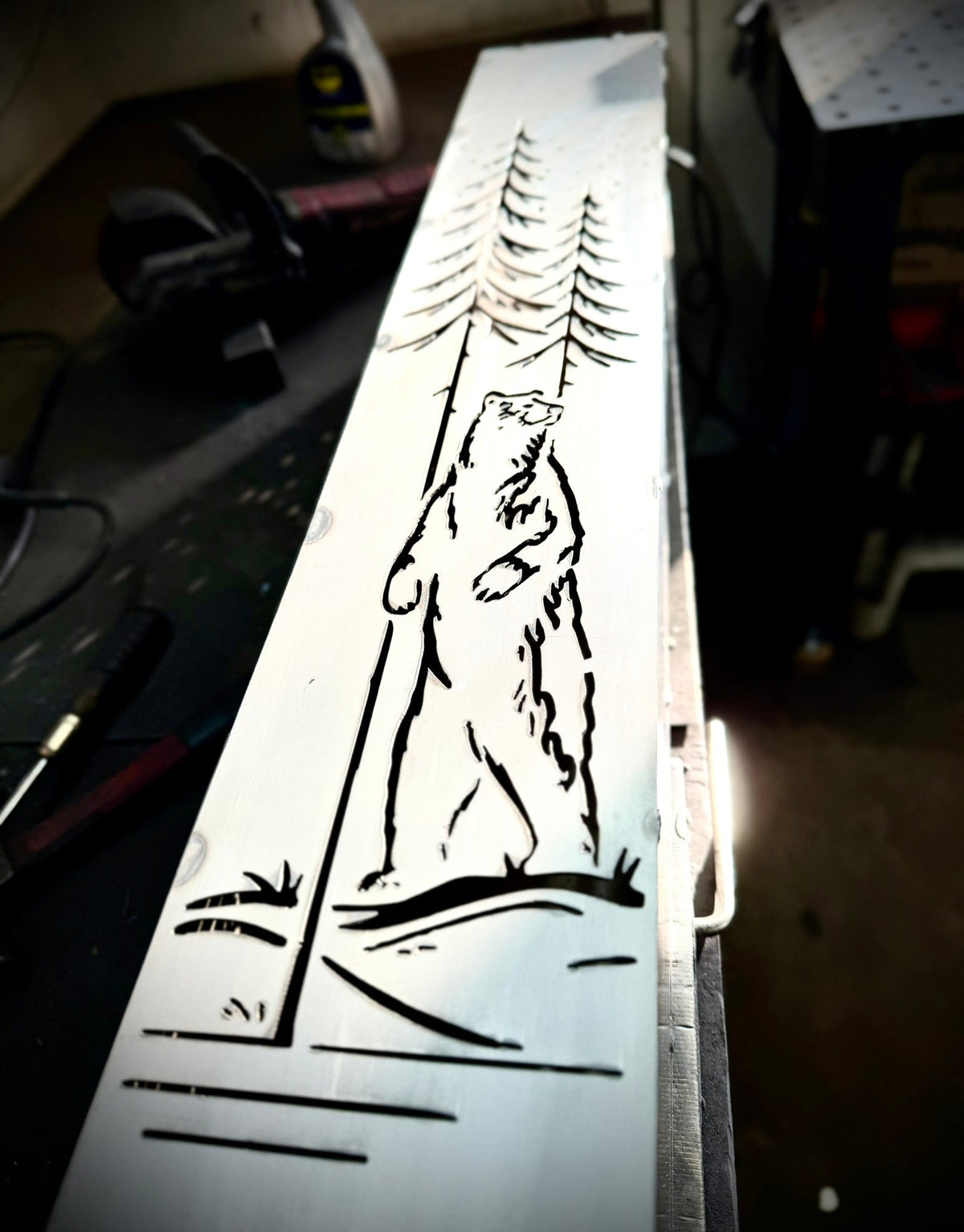 Timberline Grizzly Solar Pillar - Steel